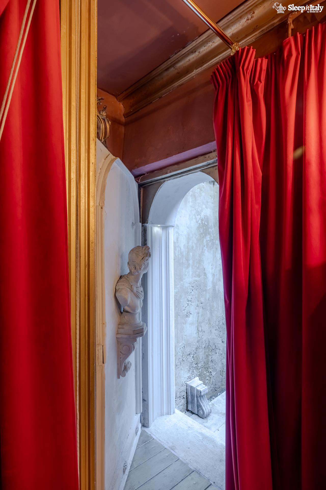 sleep in italy
